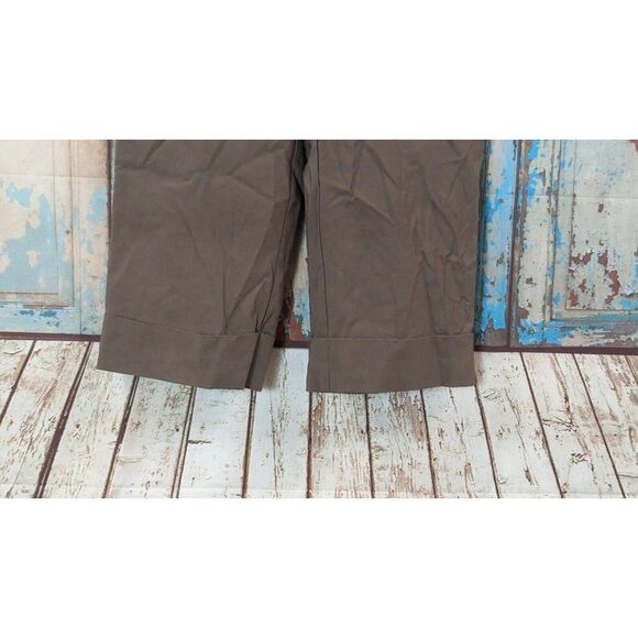 First Option Womens Size 6 Brown Flat Front Regular Fit Straight Leg Capri Pants - Picture 5 of 8